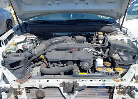 2014 Subaru Legacy 2.5I Premium из США, поврежденный, VIN 4S3BMBC68E3028854